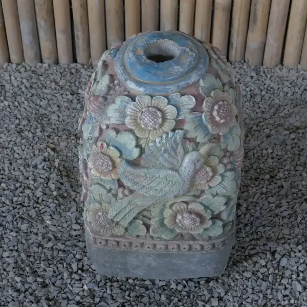 Product image 7 of the product “Balinese Stand for Umbrella or Flag - Old Style - Made from cement and taro sand, several parts, Approx. 50cm height ”